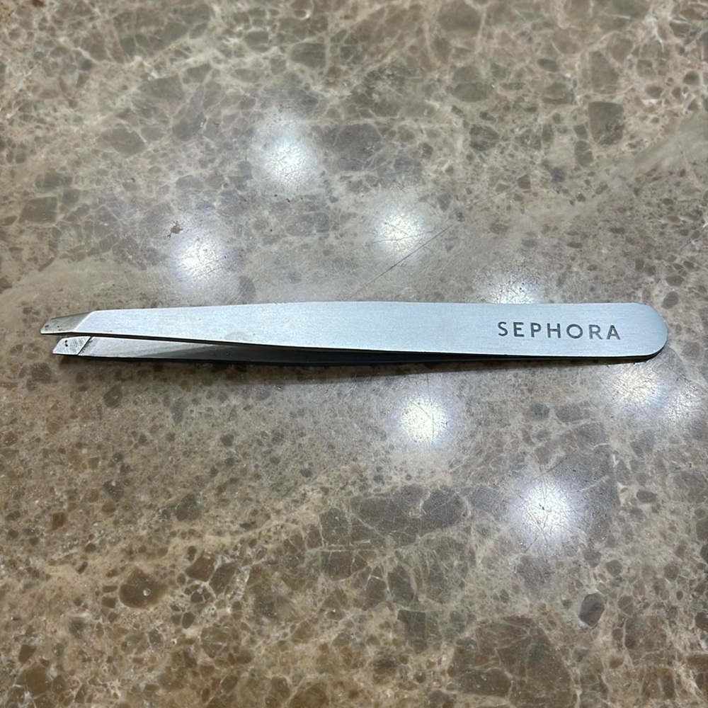 Sephora tweezers
